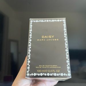 DAISY Marc Jacobs Eau De Toilette 100ml- $108 retail price before tax
